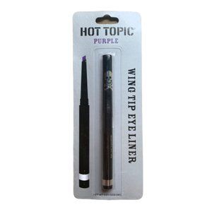 NWT Hot Topic Purple Wing Tipped Eye Liner